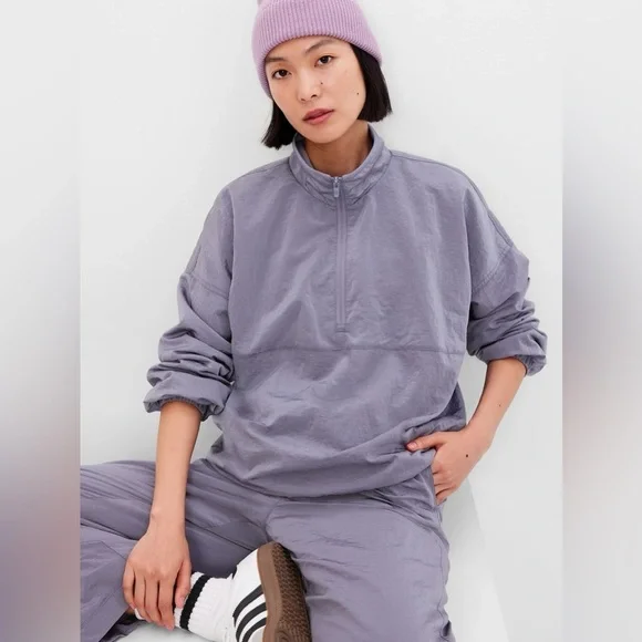 GapFit Women’s Fleece Lined 1/2 Zip Track Jacket Size Medium Tall - Picture 1 of 11